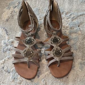 Brand New - Jellypop Womens Beaded Gladiator Sandals, Grey, Size 8